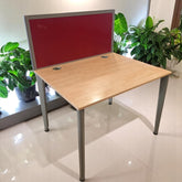 Birou Techo artar dimensiuni 100x80 cm, separator frontal, cadru metalic gri - second hand