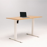 Birou reglabil electric IntelliDesk, blat stejar 120x60 cm, cadru alb, 2 motoare, controler digital cu memorie, sistem anticoliziune, nou