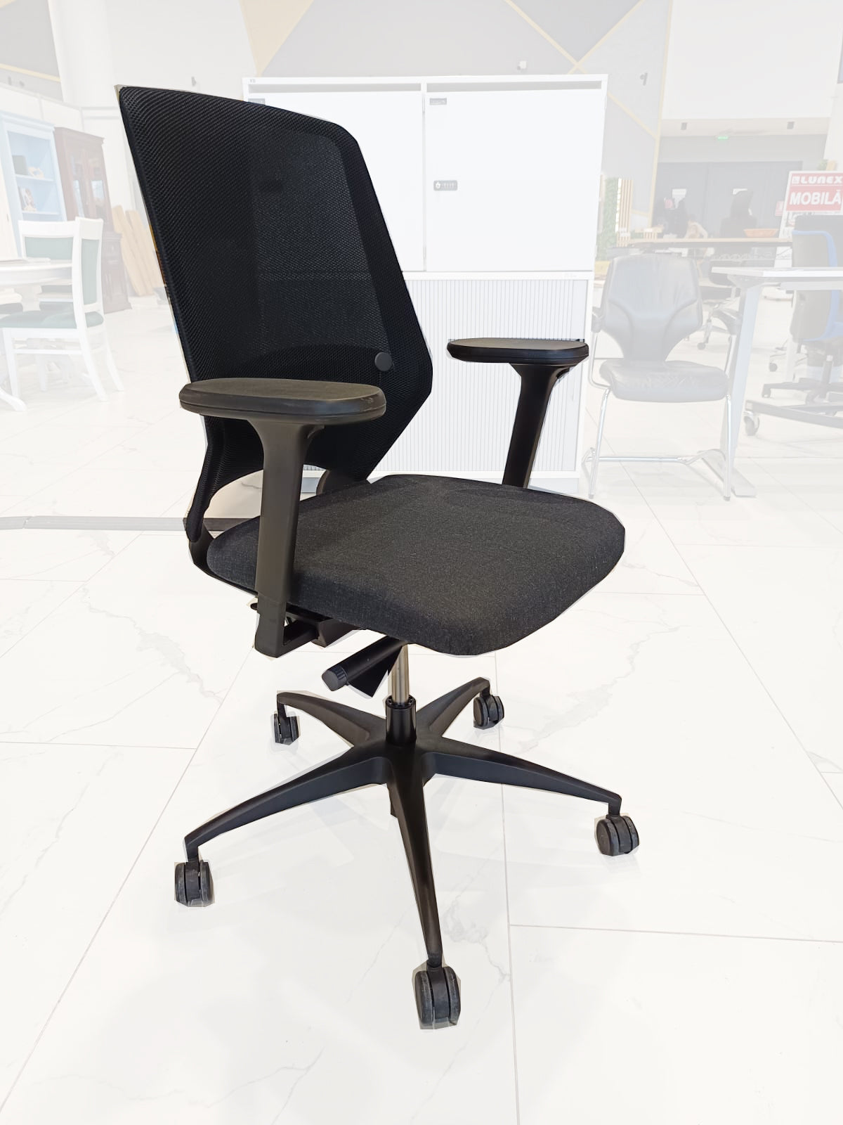 Scaun Ergonomic Drabert KF 4399 cu Spătar Mesh Negru - Second Hand