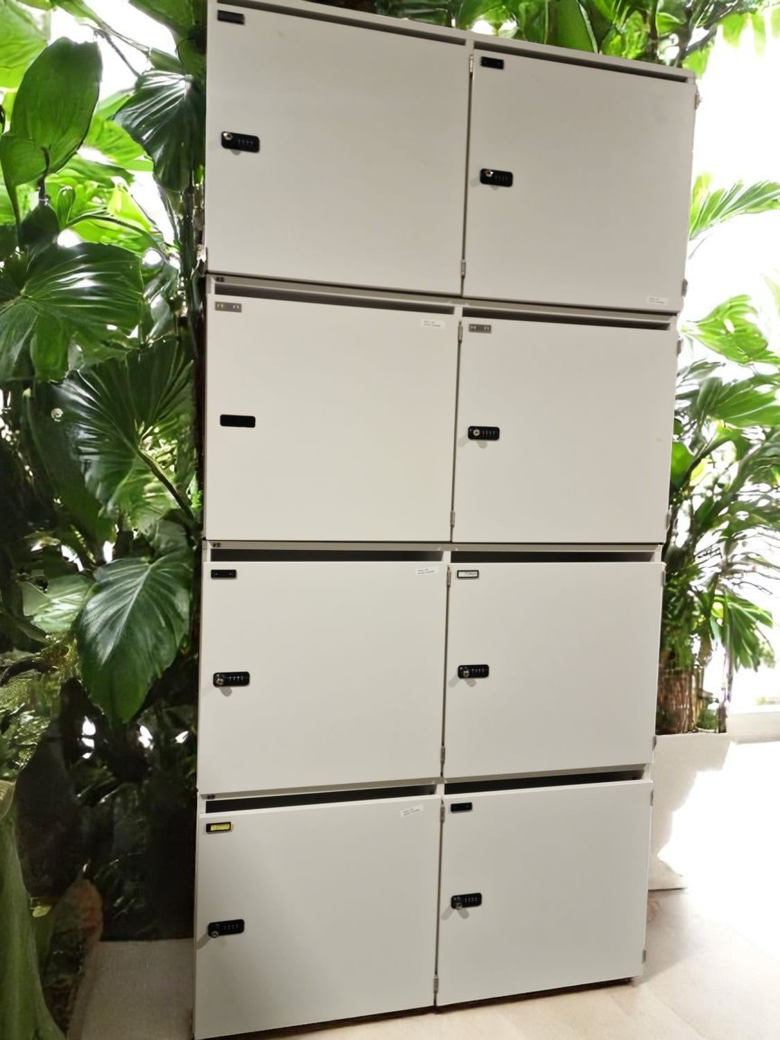 Set 3 bucati dulap Locker alb marca VS 120x67x35 cm, 2 usi - second hand