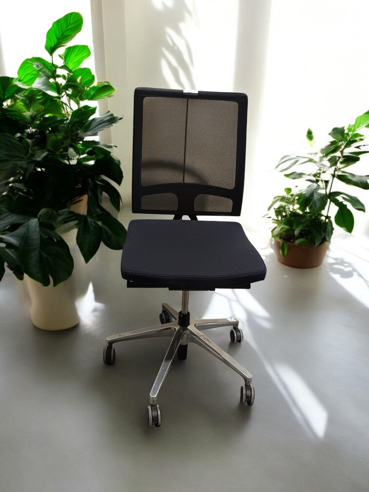Scaun pivotant Sedus Black Mesh - second hand