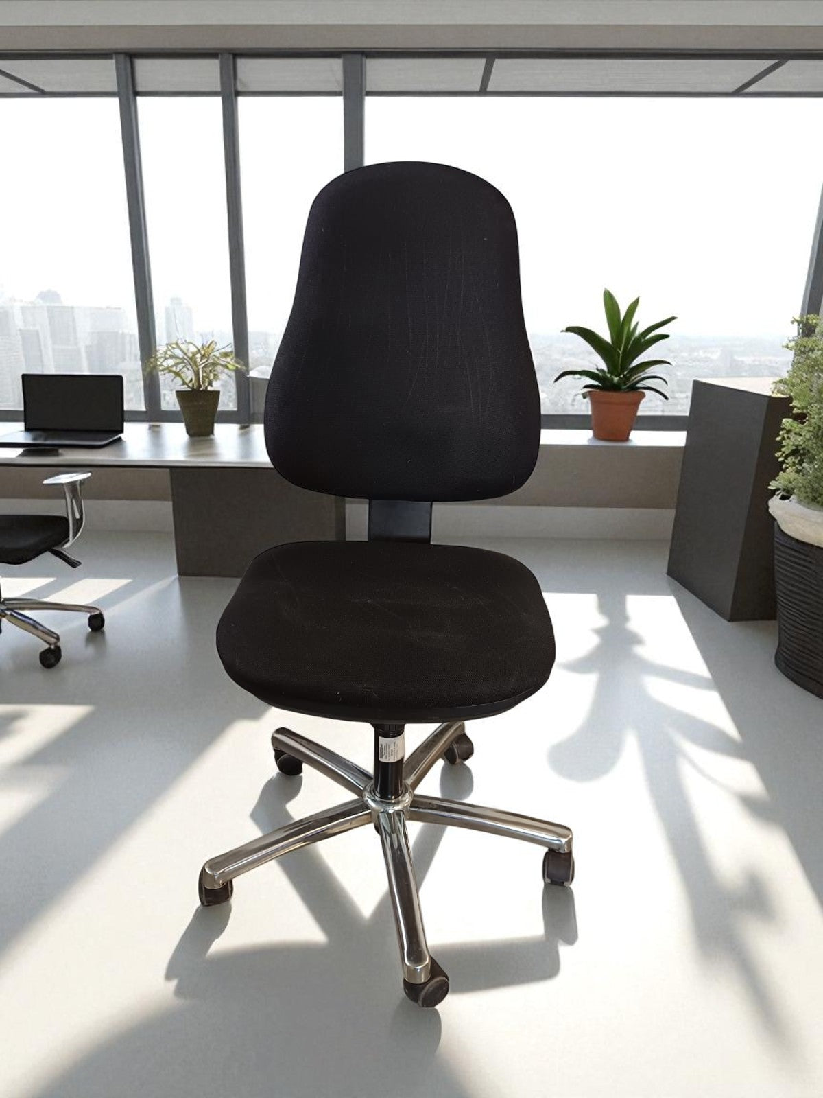 Scaun de birou marca GS fara cotiere - second hand